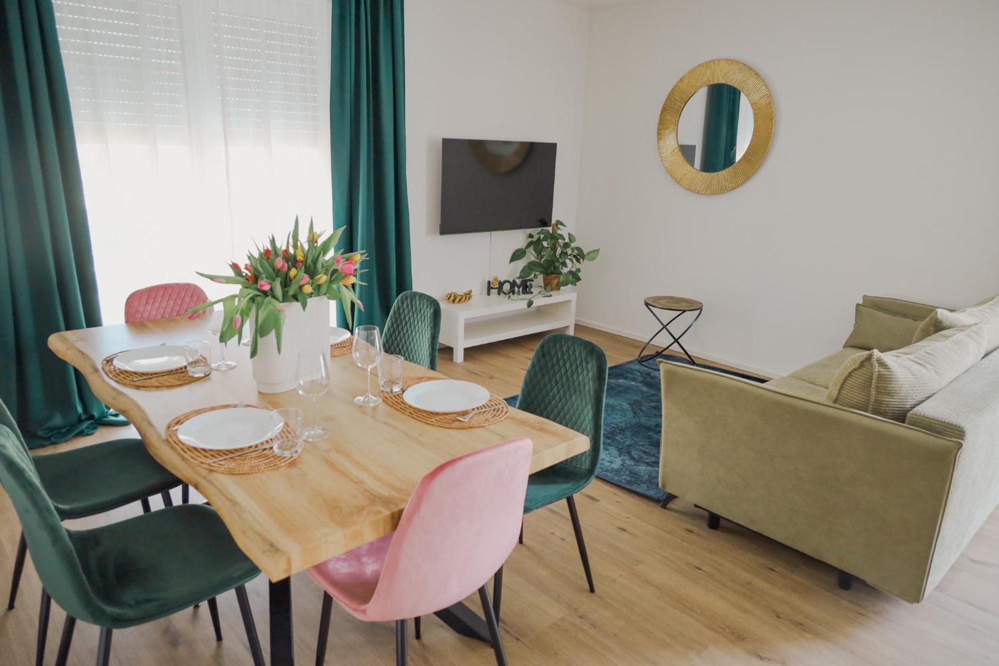 Schluessel Apartments لار المظهر الخارجي الصورة