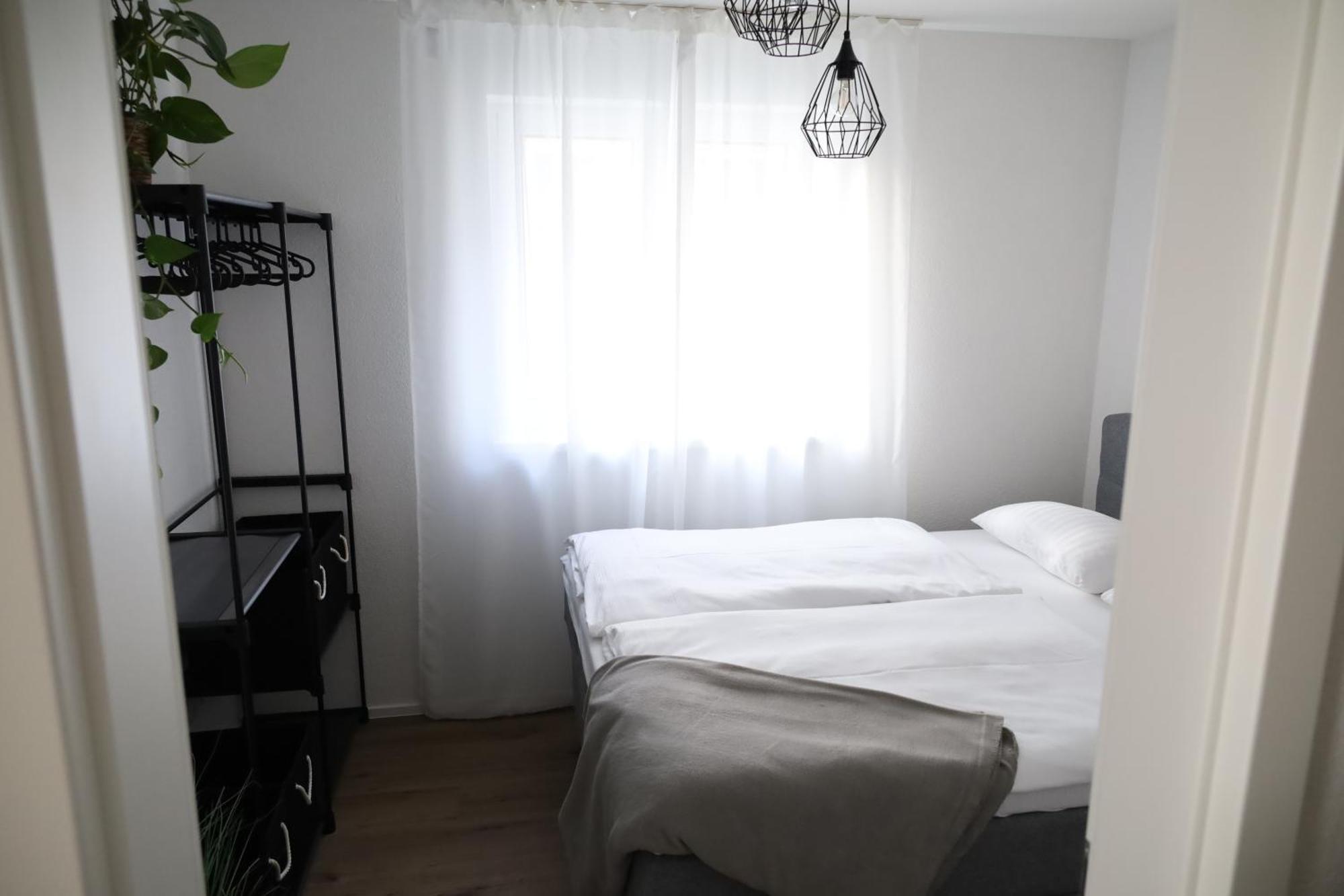 Schluessel Apartments لار المظهر الخارجي الصورة